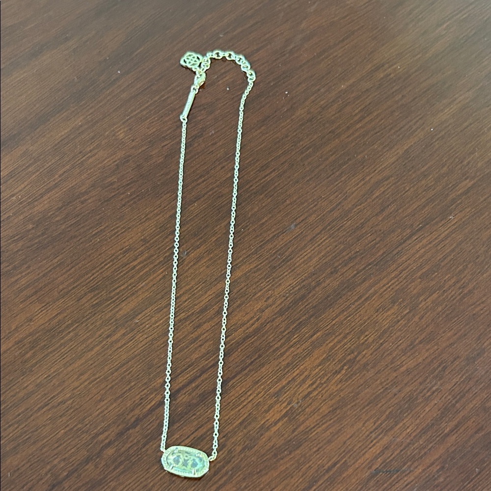 Kendra Scott Gold Pendant Necklace